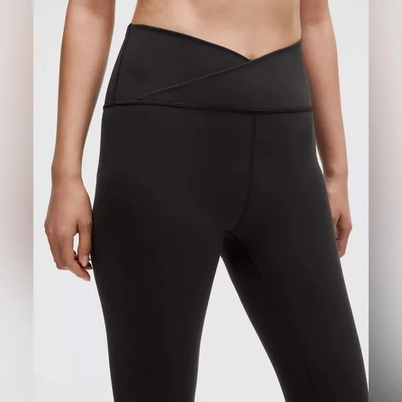 Lululemon Wunder Train Cross-Waist Tight 25" - Picture 4 of 11